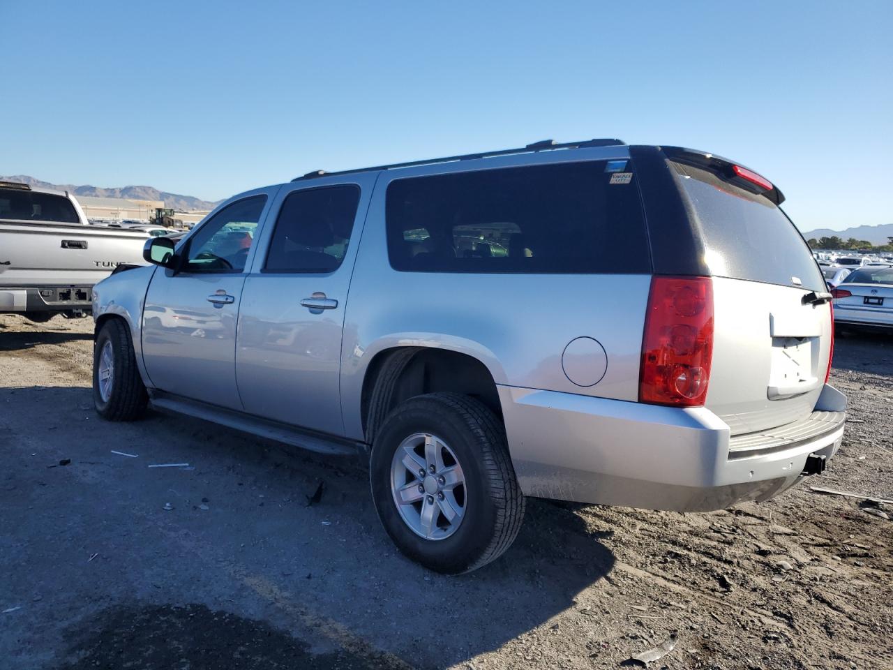 GMC YUKON C1500 SLT