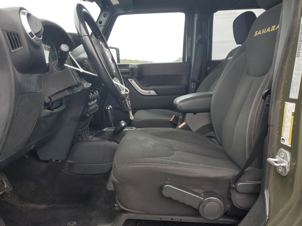 JEEP WRANGLER SAHARA