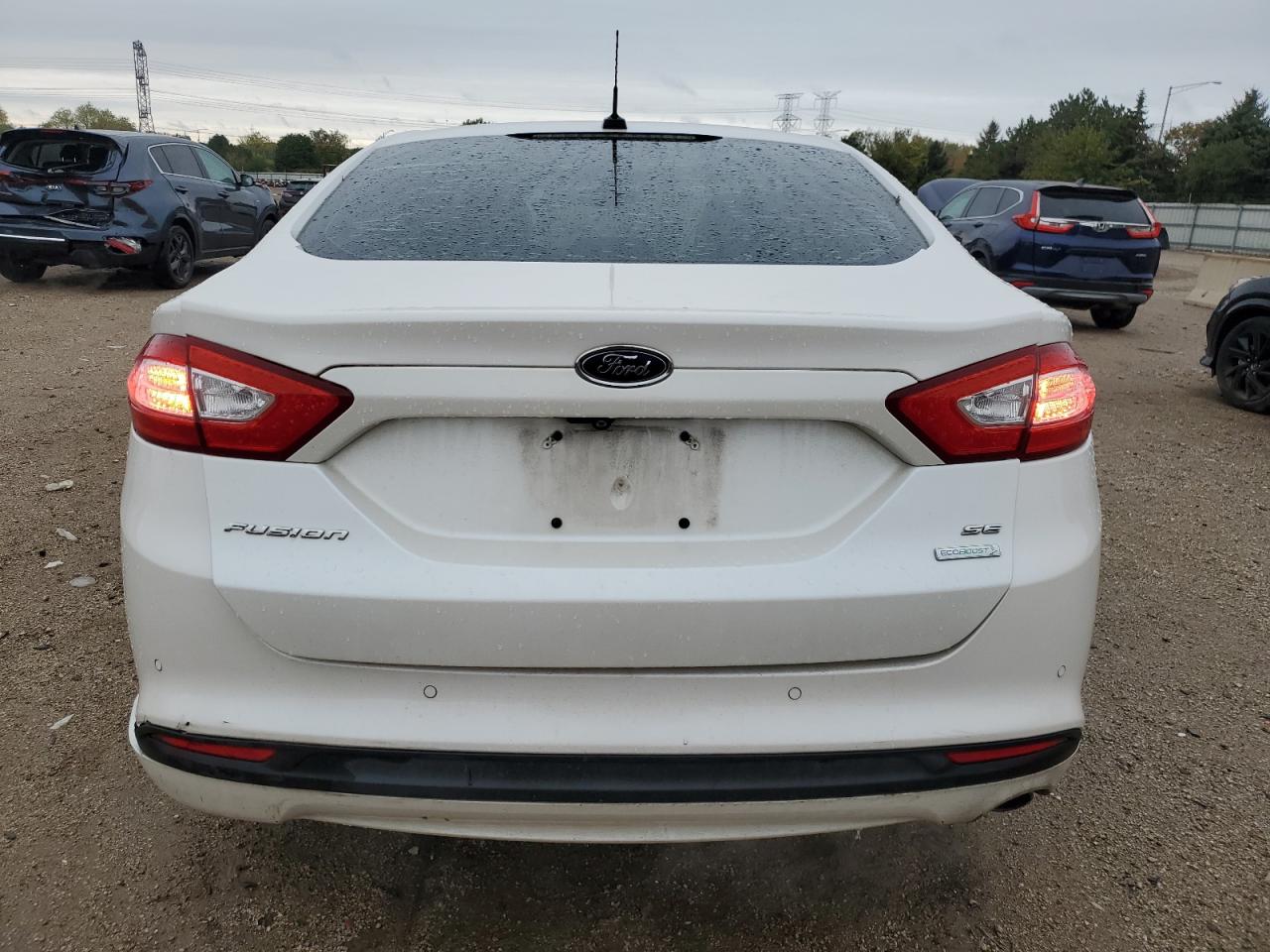 FORD FUSION SE
