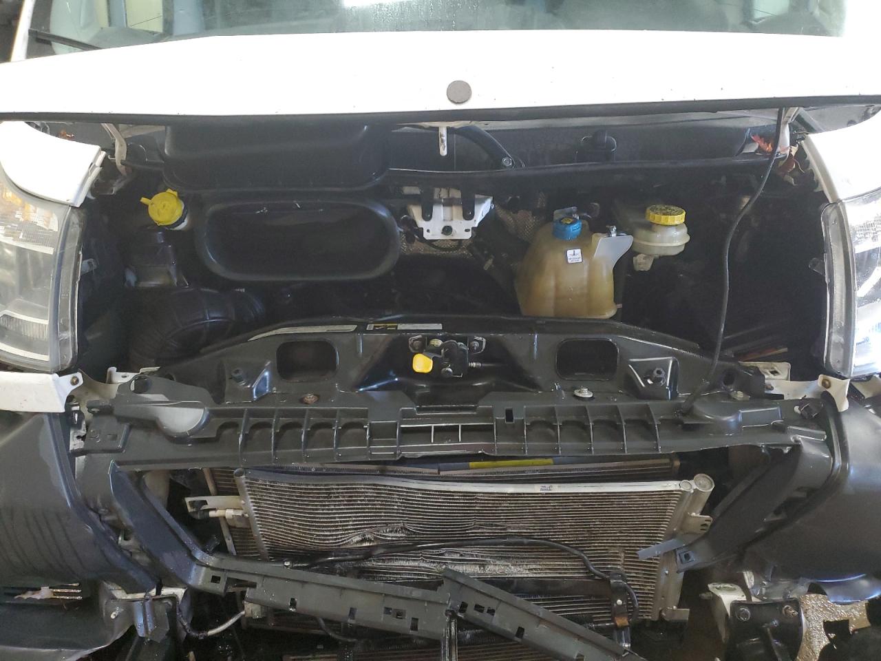 RAM PROMASTER 2500 HIGH