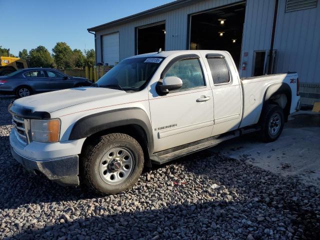 Global Auto Auctions: 2007 GMC NEW SIERRA K1500