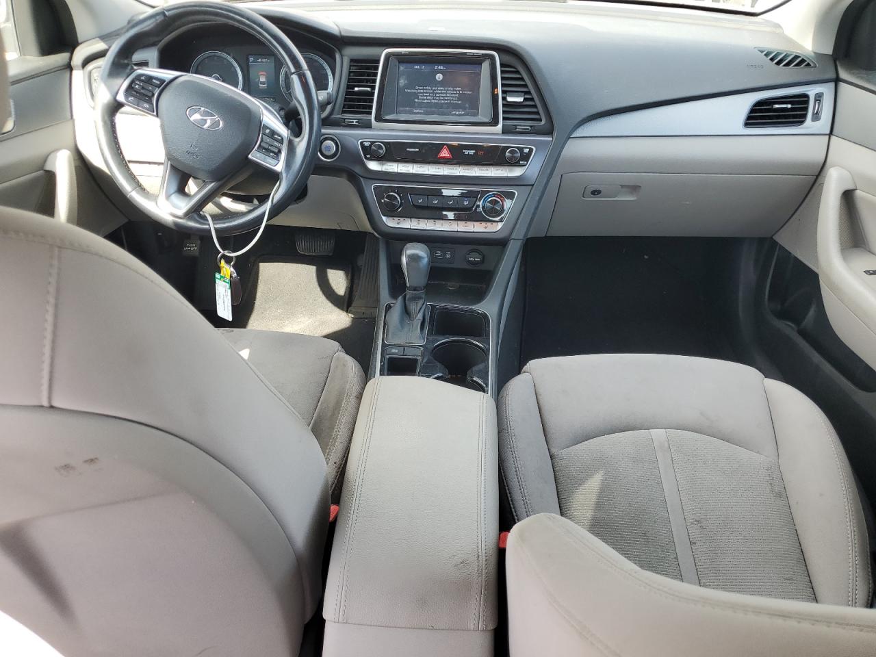 HYUNDAI SONATA SPORT