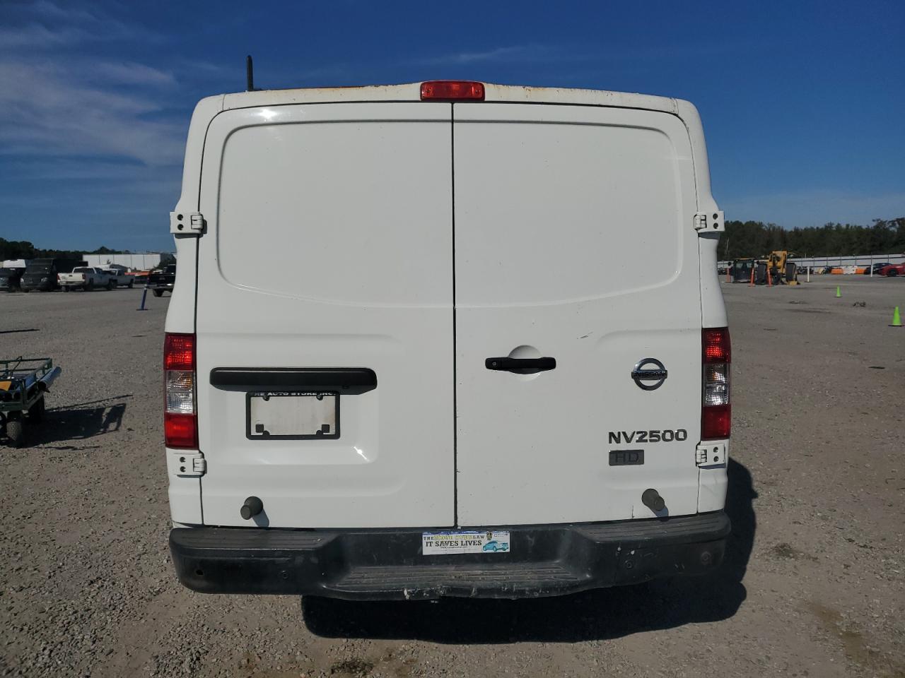 NISSAN NV1500 1500