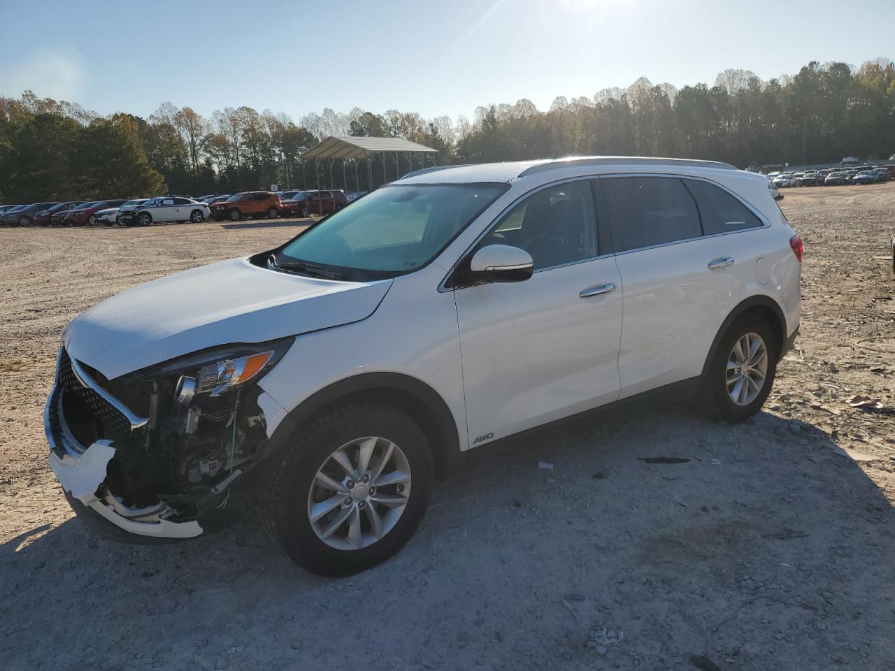 Lot #3302702016 2017 KIA SORENTO LX