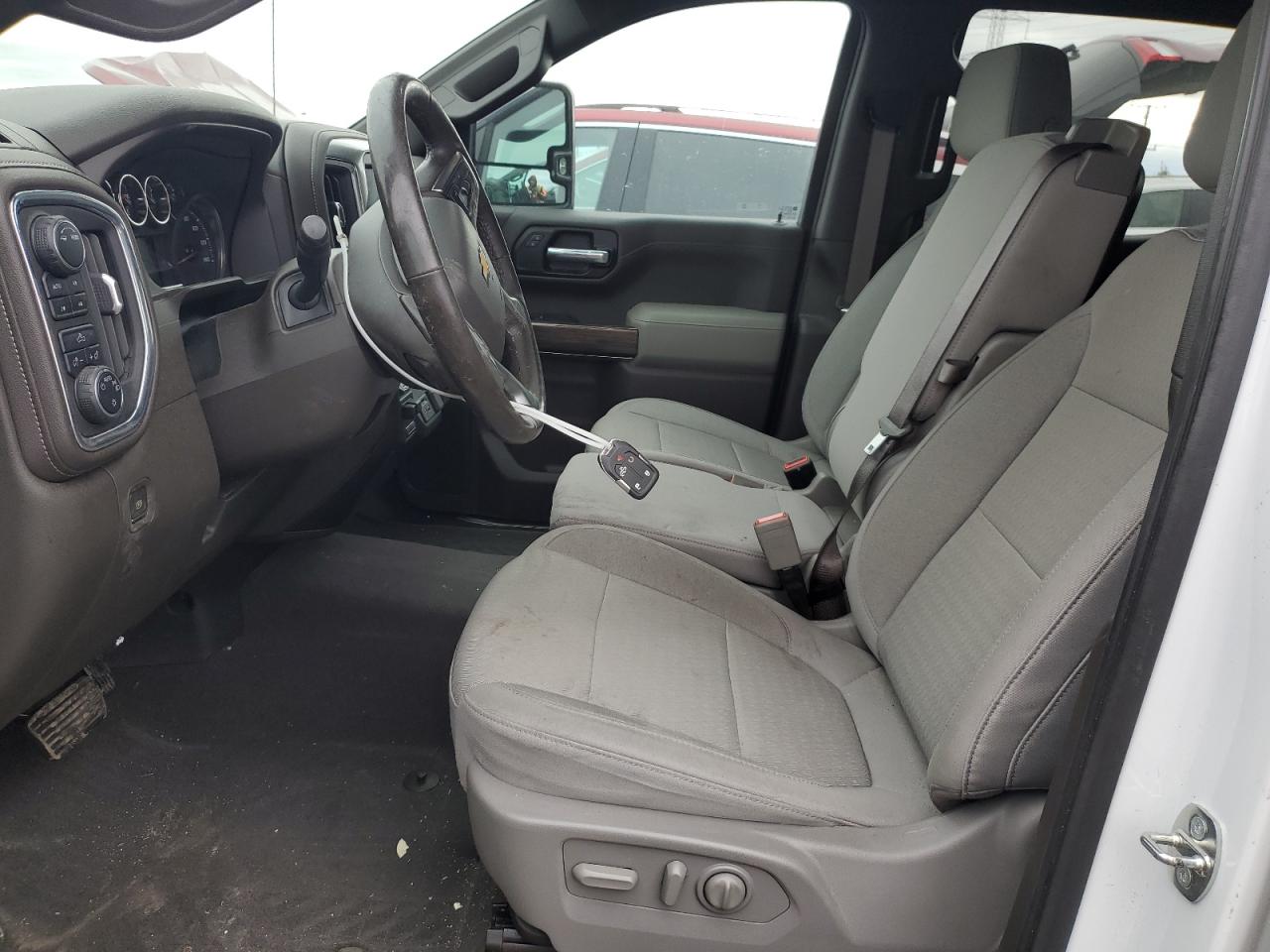 CHEVROLET SILVERADO K1500 LT