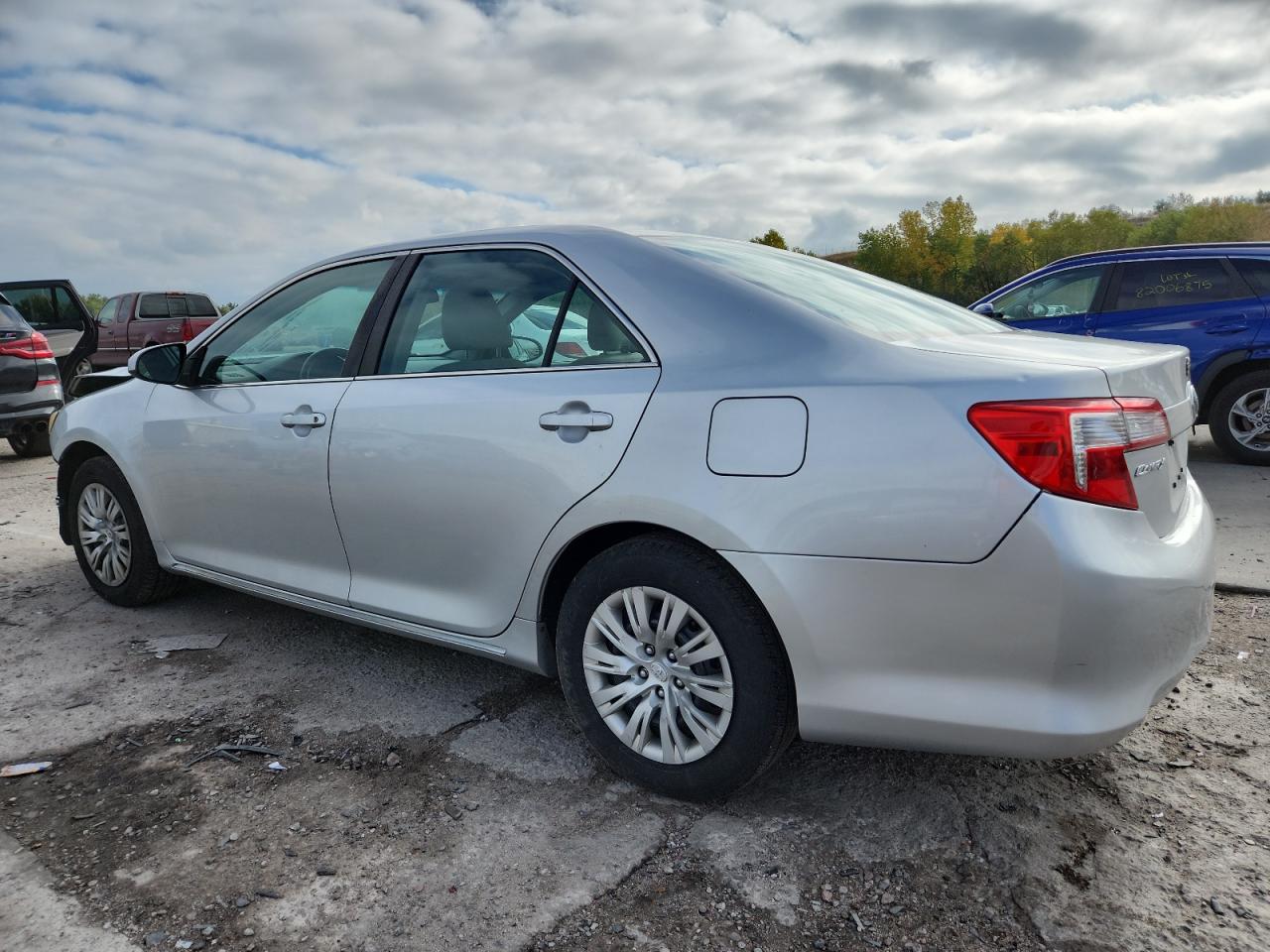 TOYOTA CAMRY L