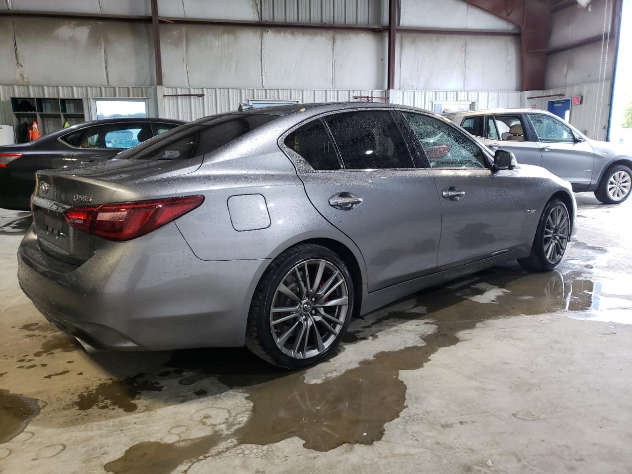 INFINITI Q50 RED SPORT 400