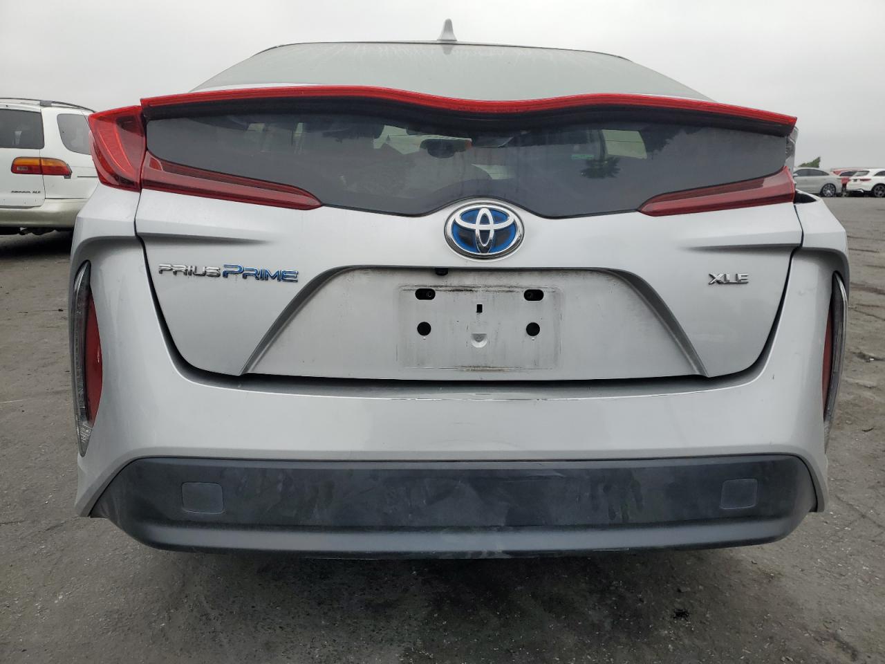 TOYOTA PRIUS PRIME LE