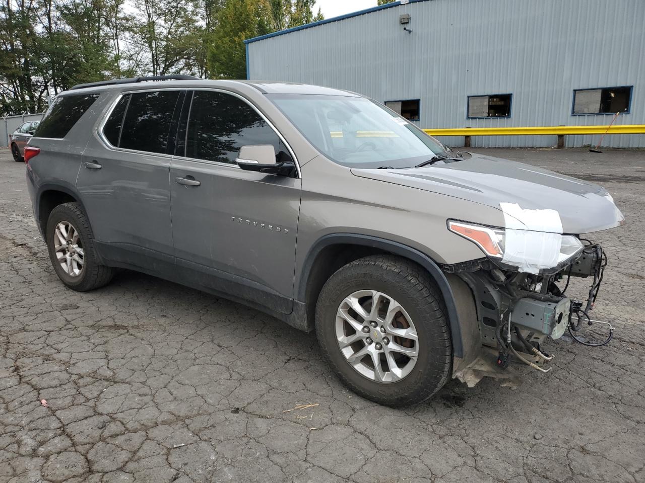 CHEVROLET TRAVERSE LT