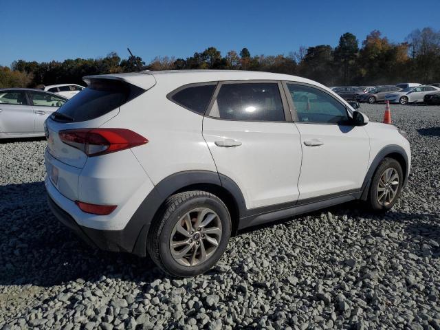 2017 HYUNDAI TUCSON SE KM8J23A49HU379310