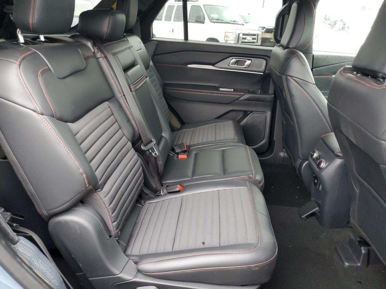 FORD EXPLORER ST-LINE