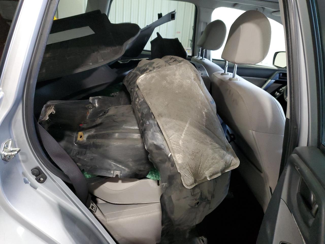 SUBARU FORESTER 2.5I PREMIUM