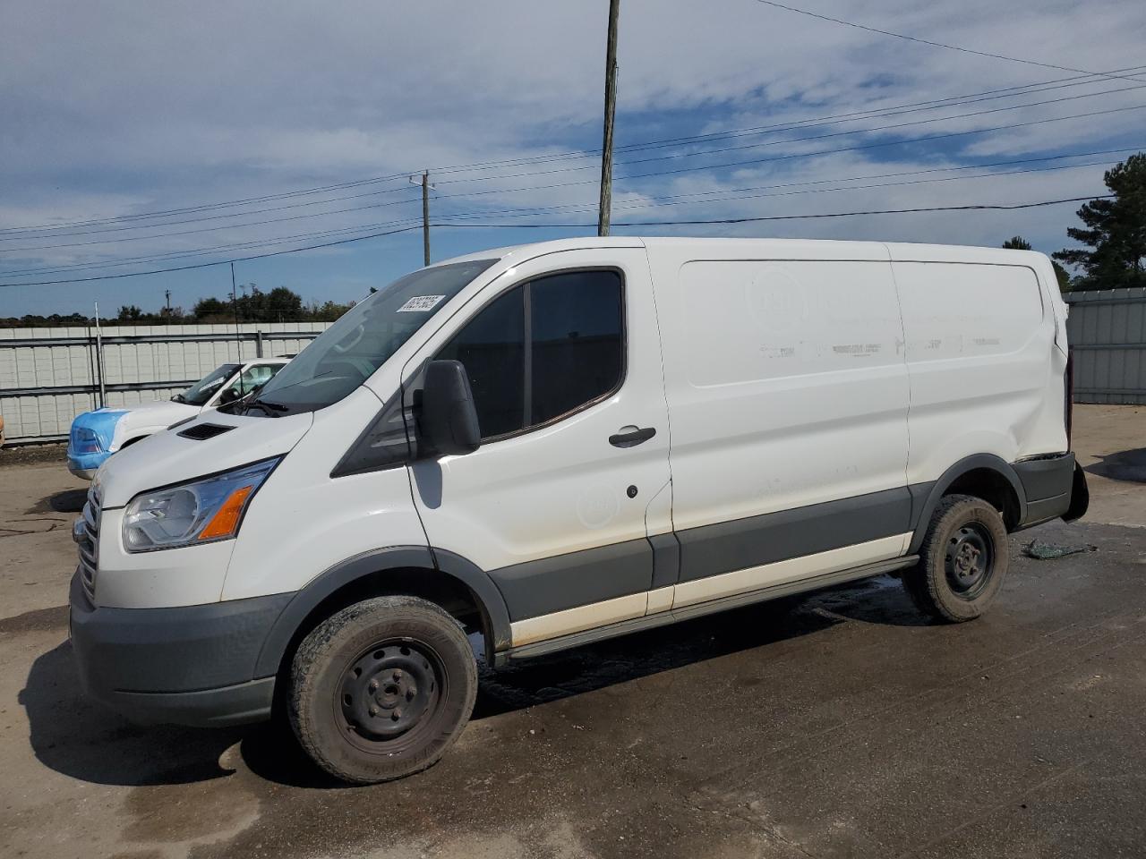 Lot #3290285224 2018 FORD TRANSIT T-