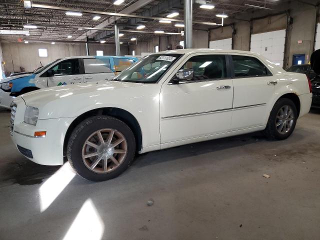 Global Auto Auctions: 2010 CHRYSLER 300 TOURIN