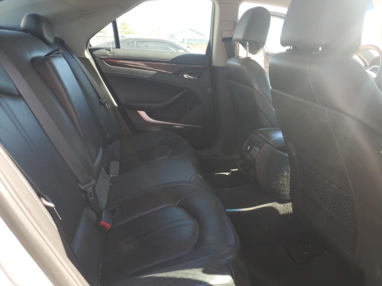 CADILLAC CTS LUXURY COLLECTION