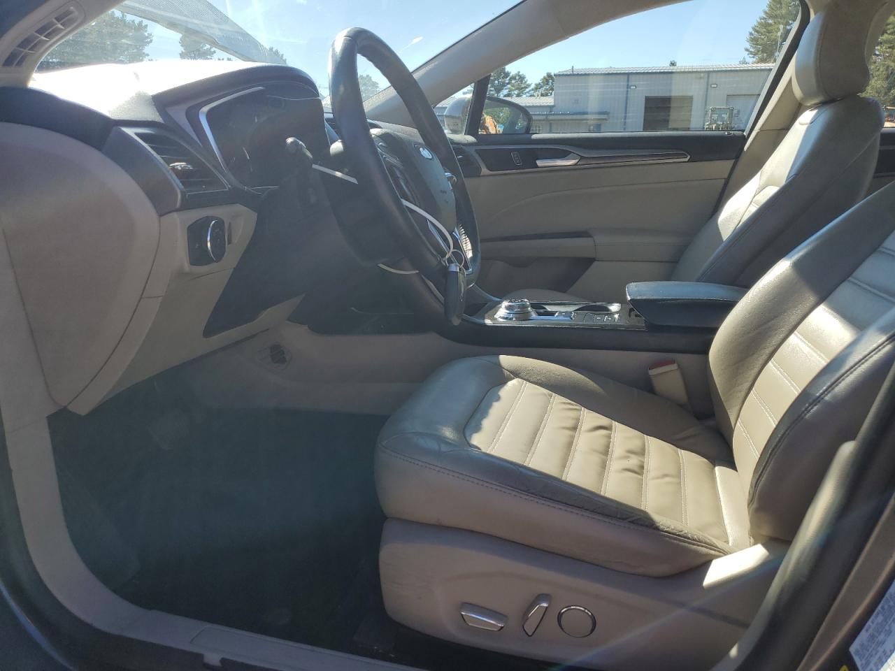 FORD FUSION SE HYBRID