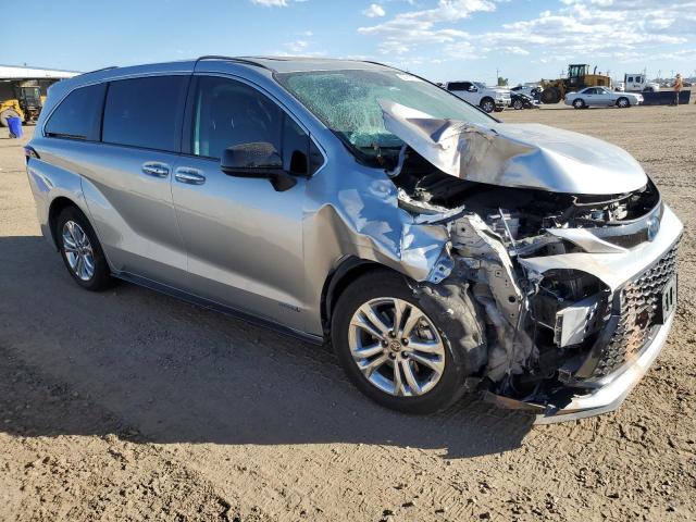 2021 TOYOTA SIENNA XSE 5TDXSKFC4MS002164