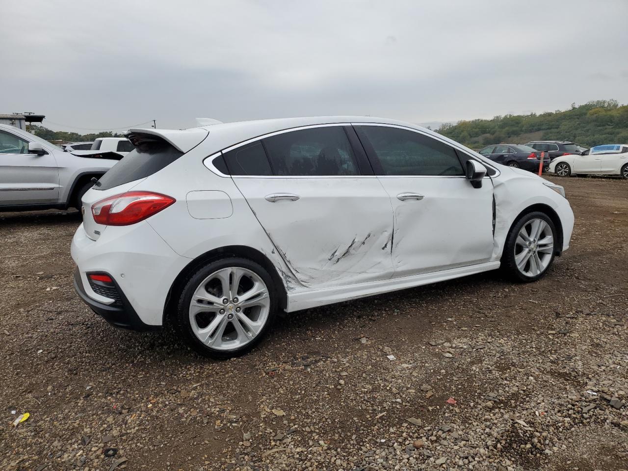 CHEVROLET CRUZE PREMIER