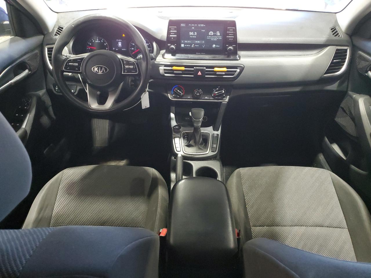 KIA SELTOS LX