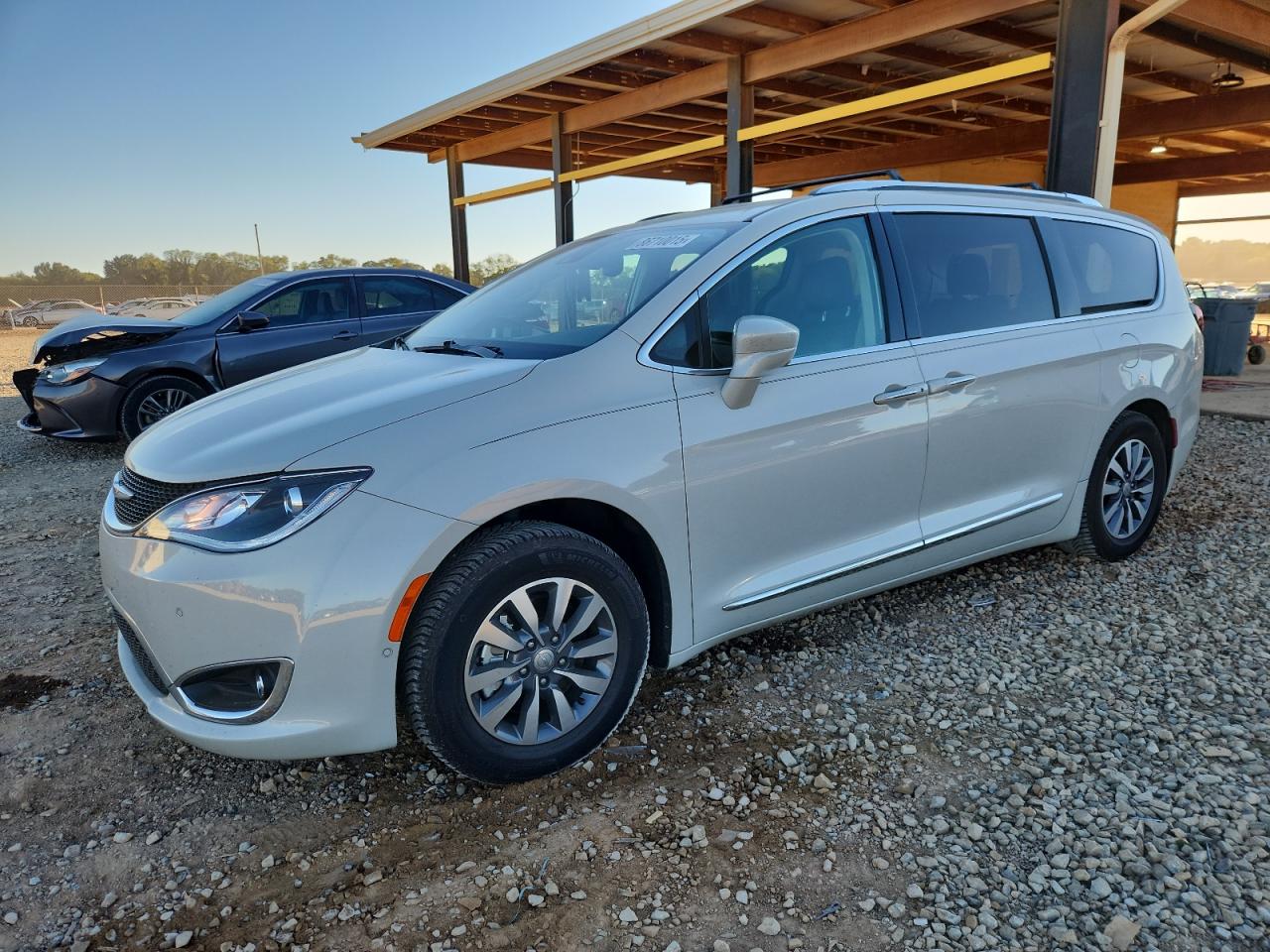CHRYSLER PACIFICA TOURING L PLUS
