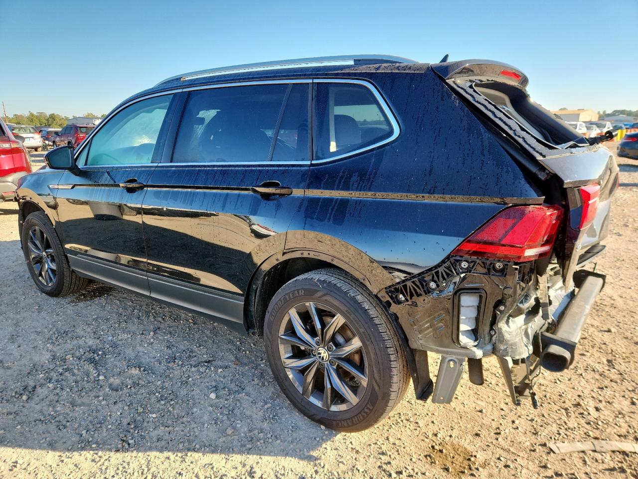 VOLKSWAGEN TIGUAN SE