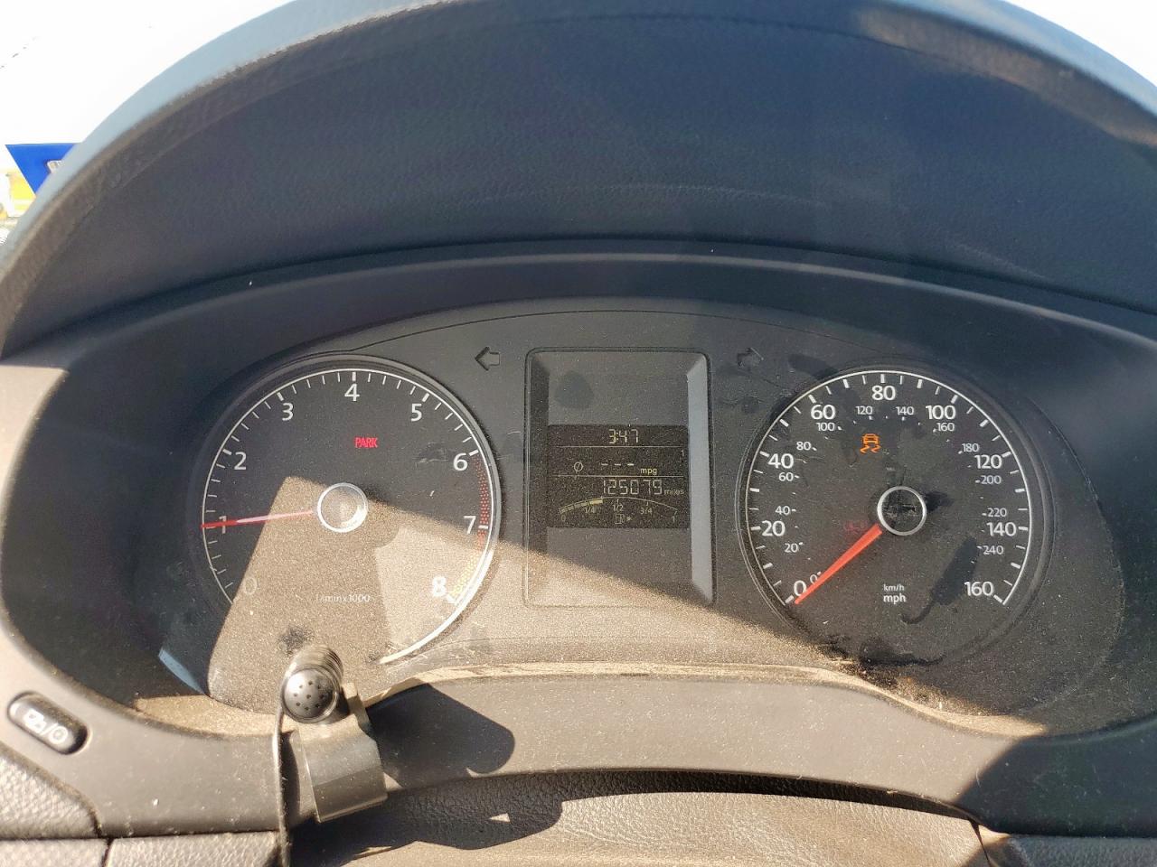 VOLKSWAGEN JETTA BASE