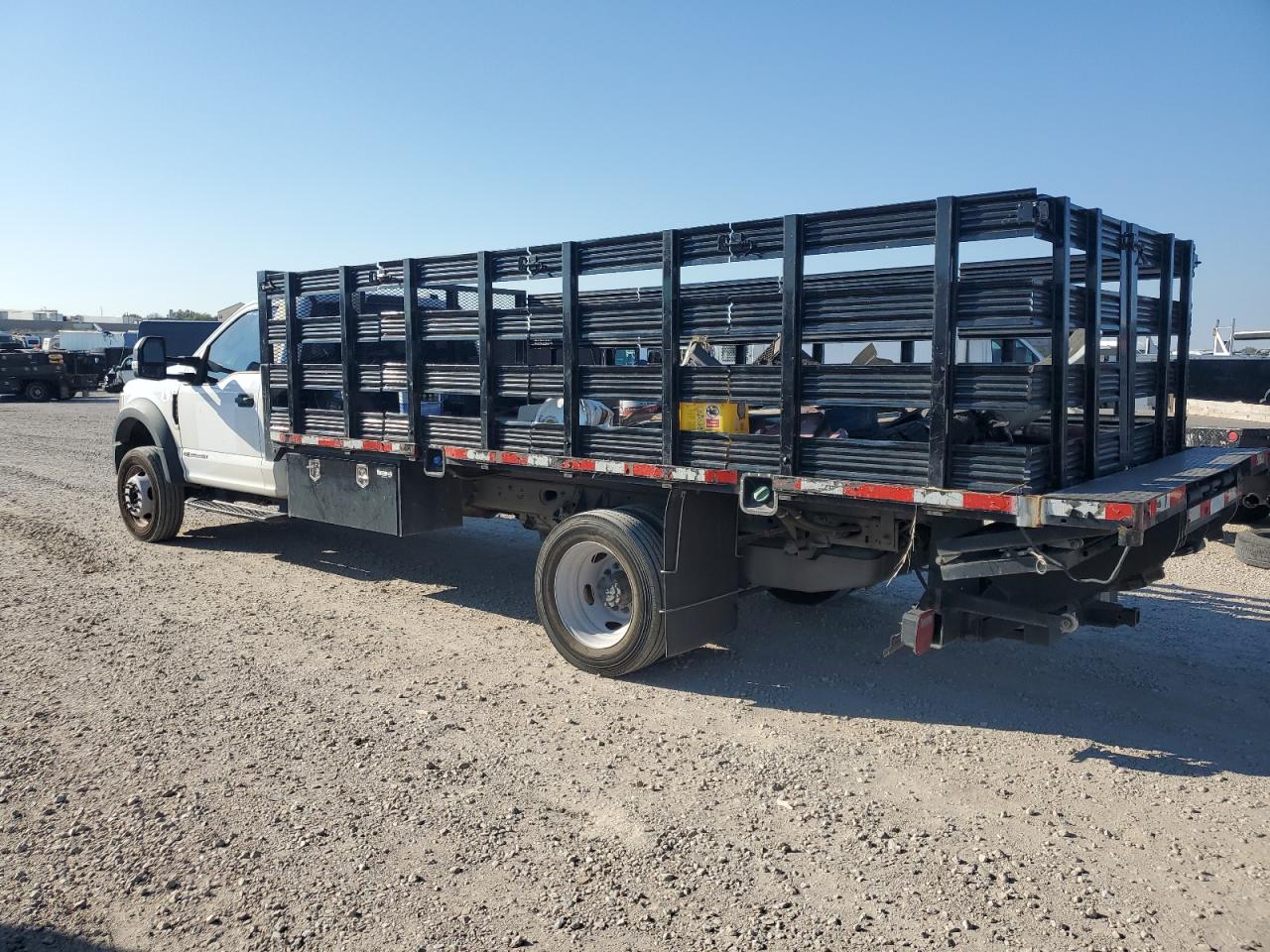 FORD F-550 SUPER DUTY