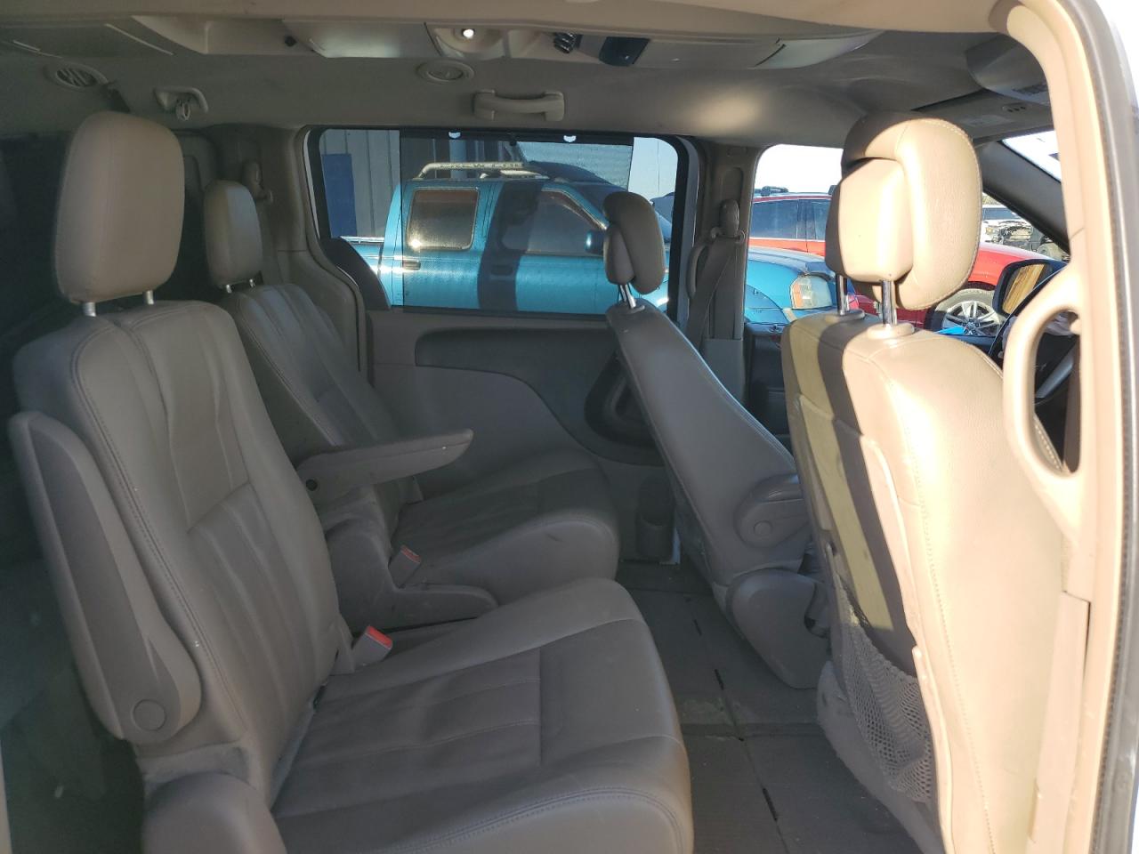 CHRYSLER TOWN & COUNTRY TOURING