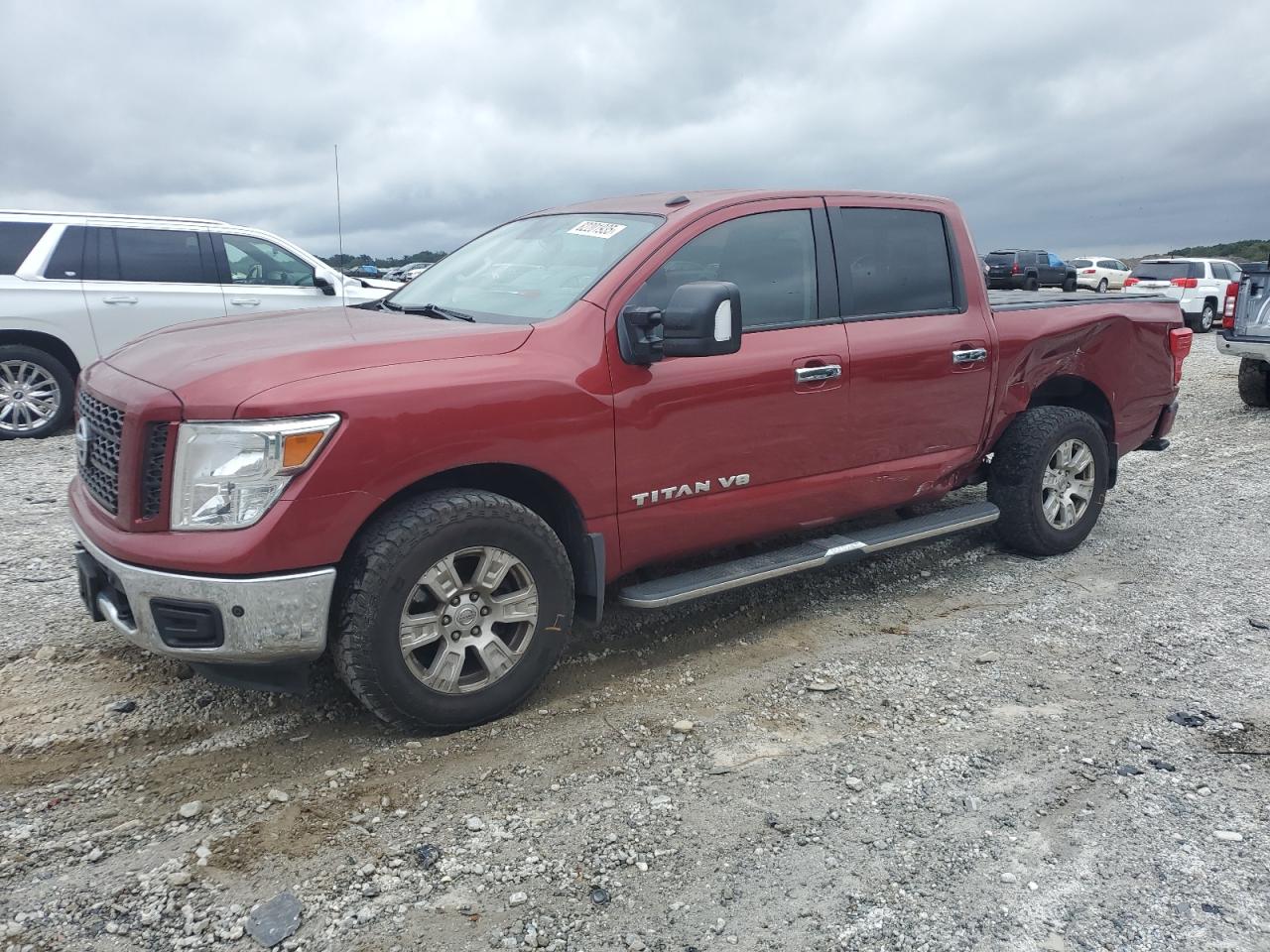 NISSAN TITAN SV