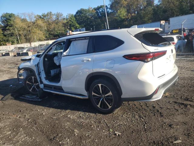 2021 TOYOTA HIGHLANDER - 5TDLZRBH3MS096915