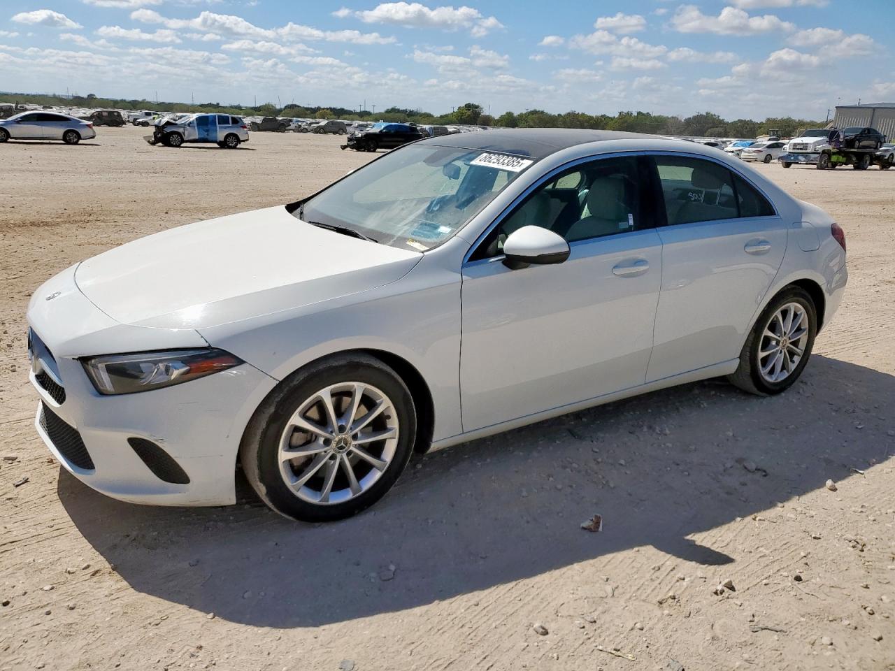 MERCEDES-BENZ A-CLASS 220