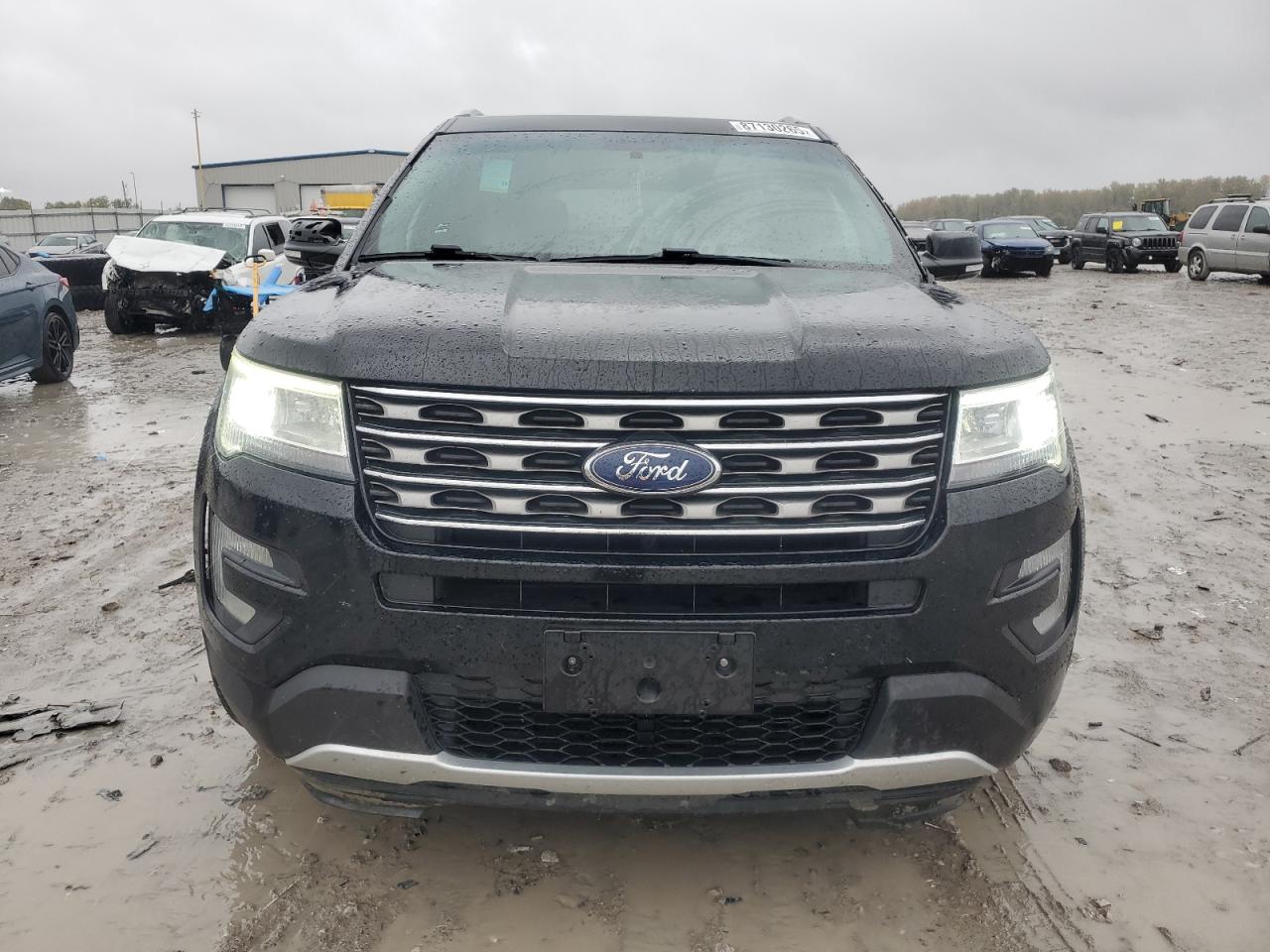 FORD EXPLORER XLT
