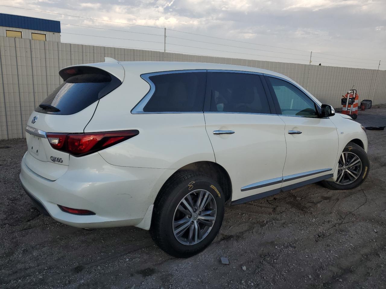 INFINITI QX60