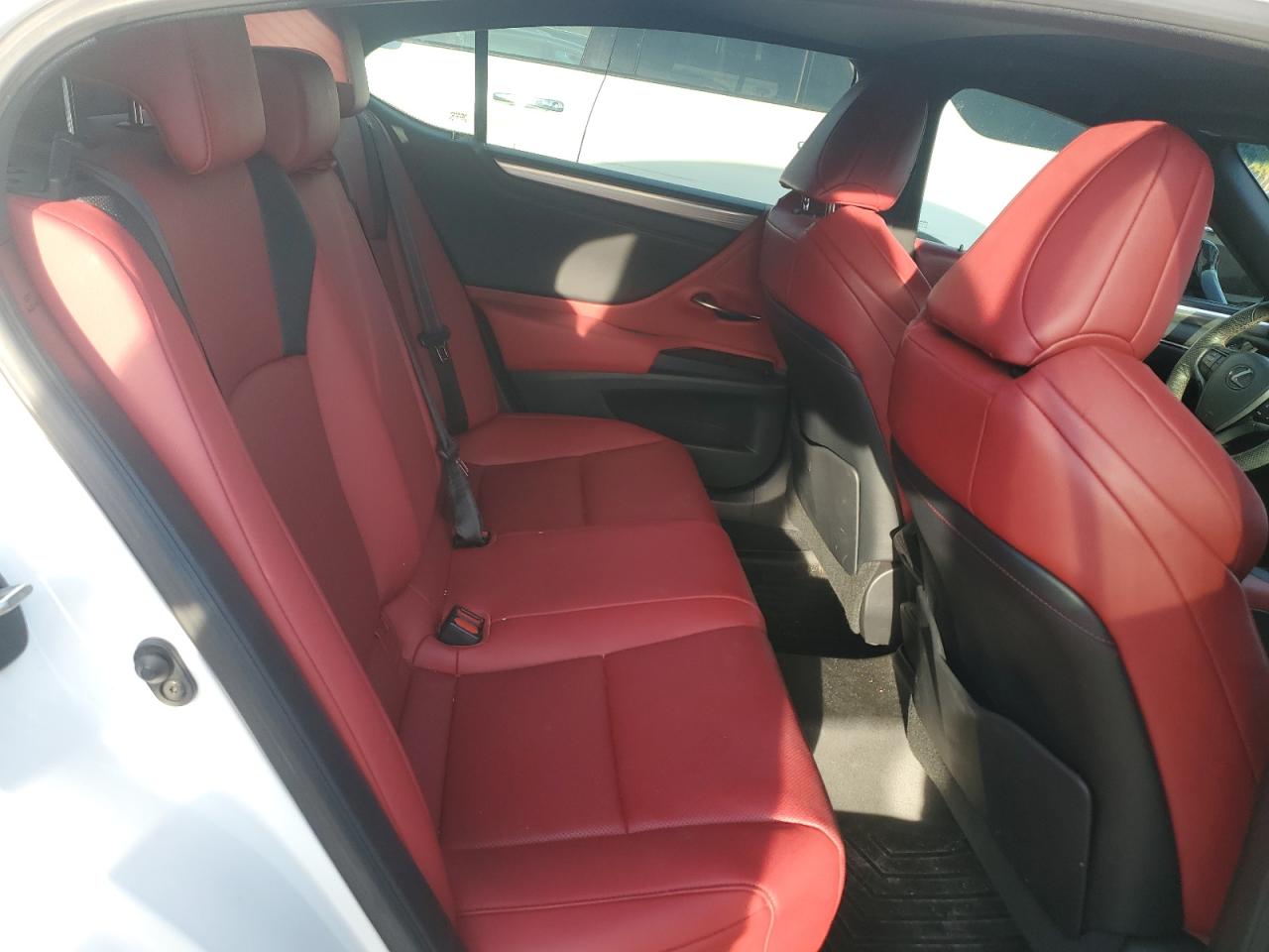 LEXUS ES 350 F SPORT