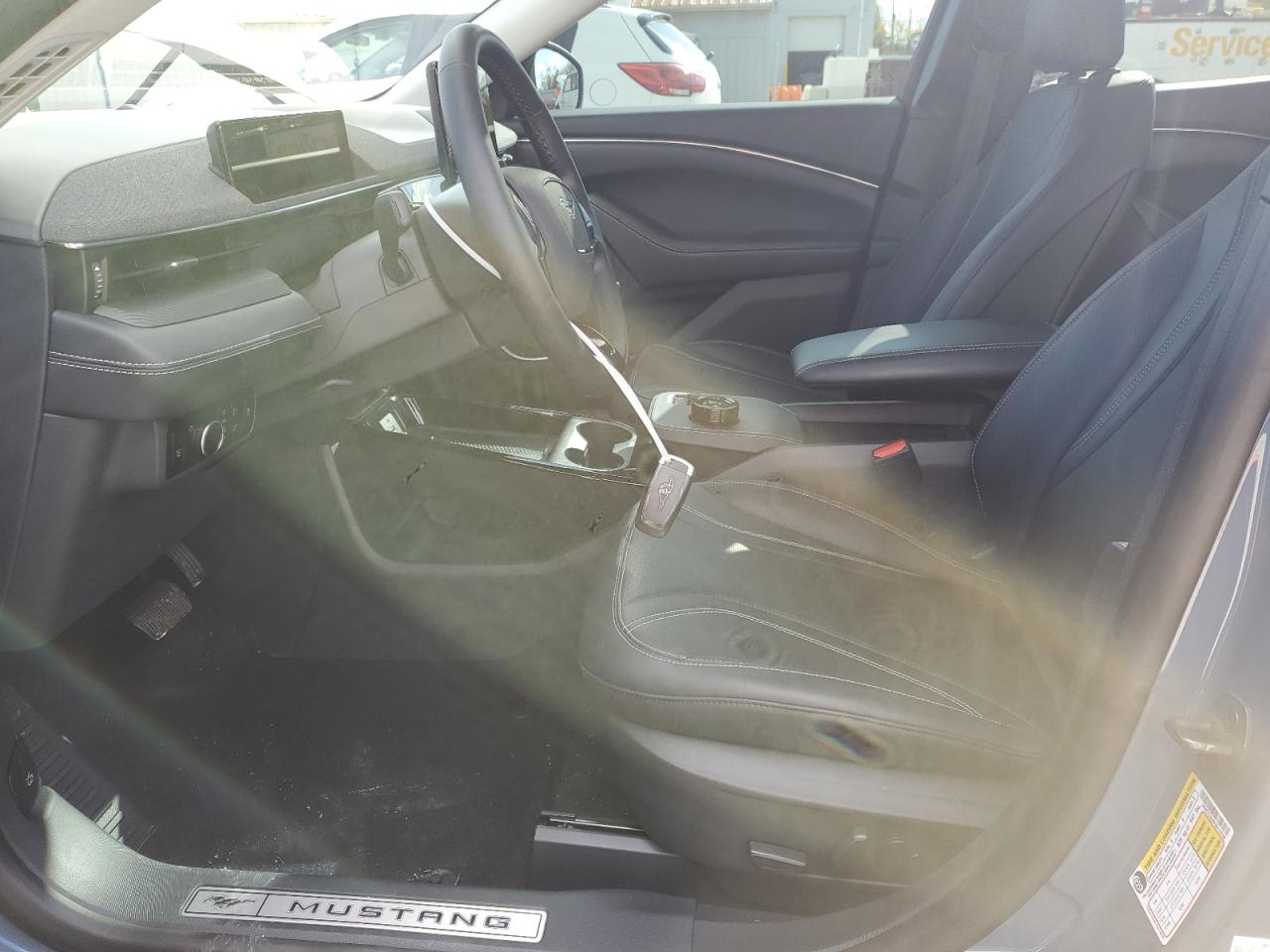 FORD MUSTANG PREMIUM