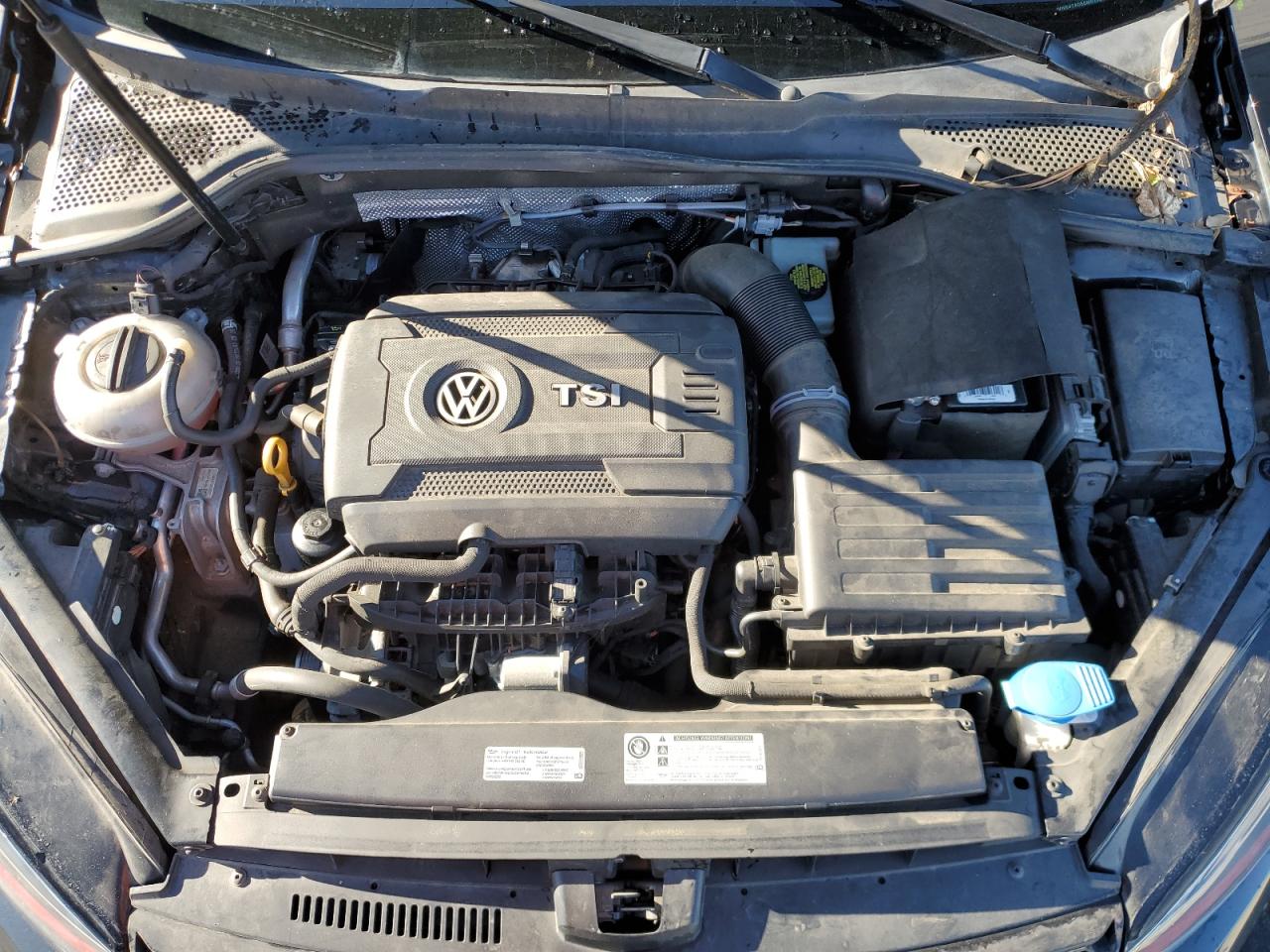 VOLKSWAGEN GOLF GTI S/SE