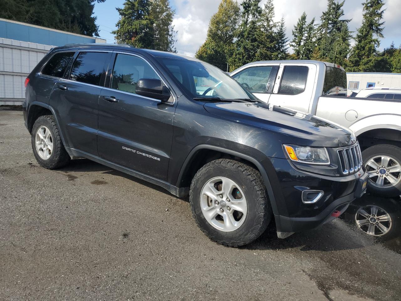 JEEP GRAND CHEROKEE LAREDO
