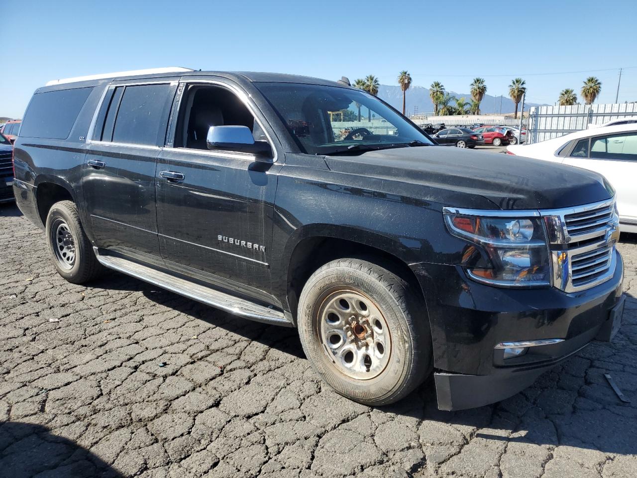 CHEVROLET SUBURBAN C1500 LTZ