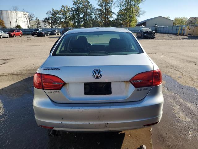 2011 VOLKSWAGEN JETTA SE - 3VWBZ7AJ8BM369720