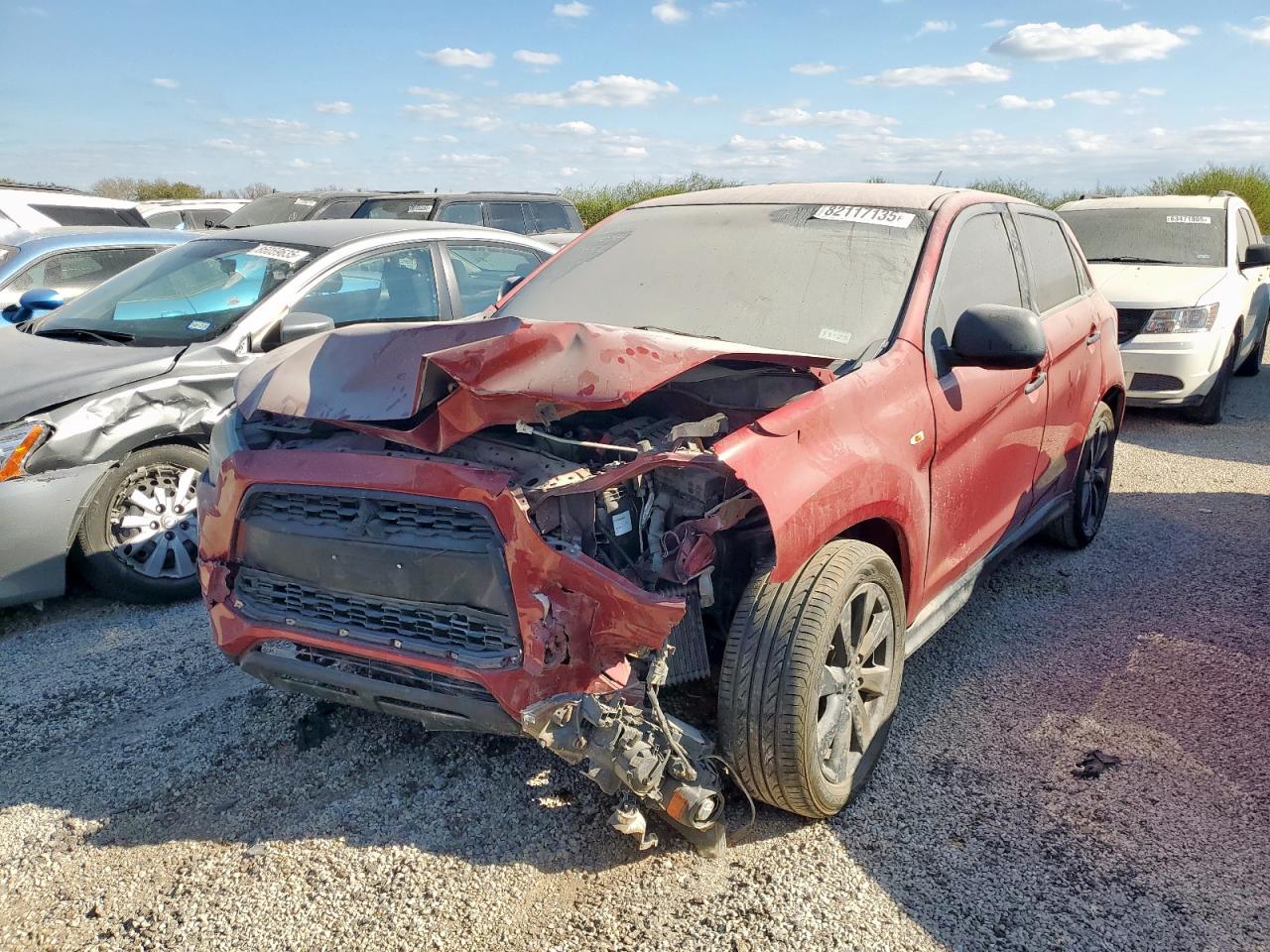 MITSUBISHI OUTLANDER SE