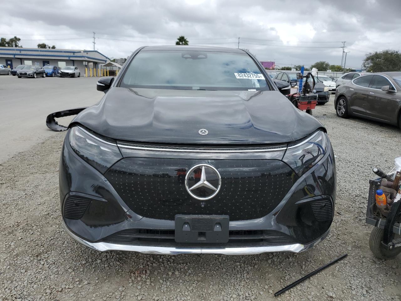 MERCEDES-BENZ EQS SUV 450+