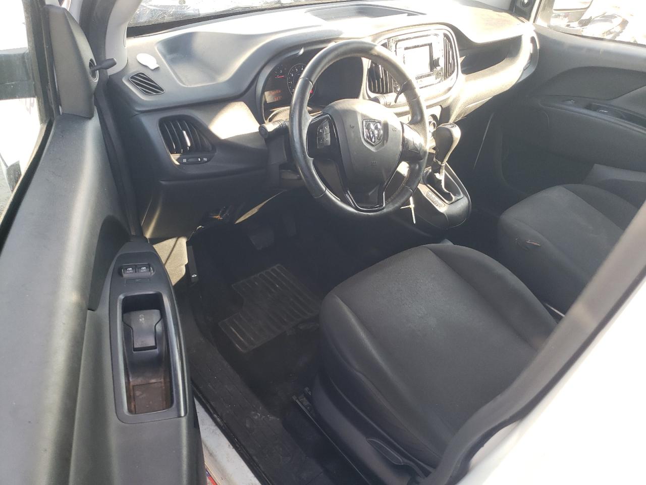 RAM PROMASTER TRADESMAN