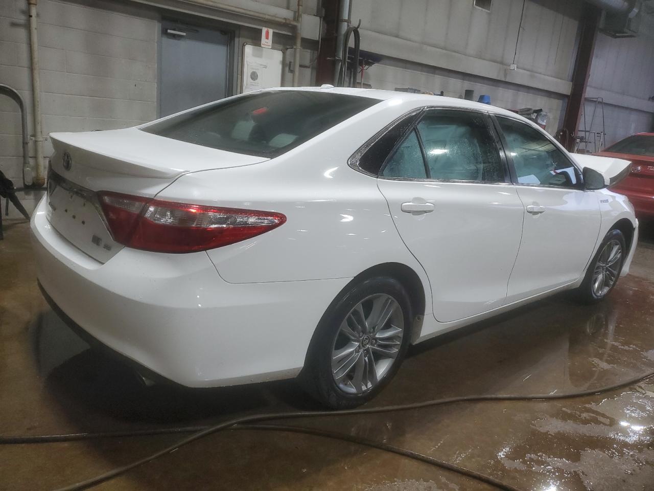 TOYOTA CAMRY HYBRID
