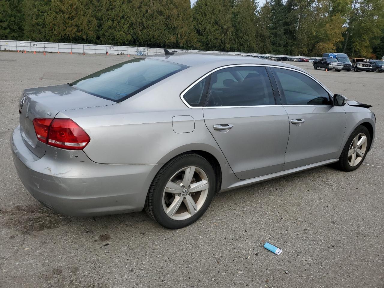 VOLKSWAGEN PASSAT SE
