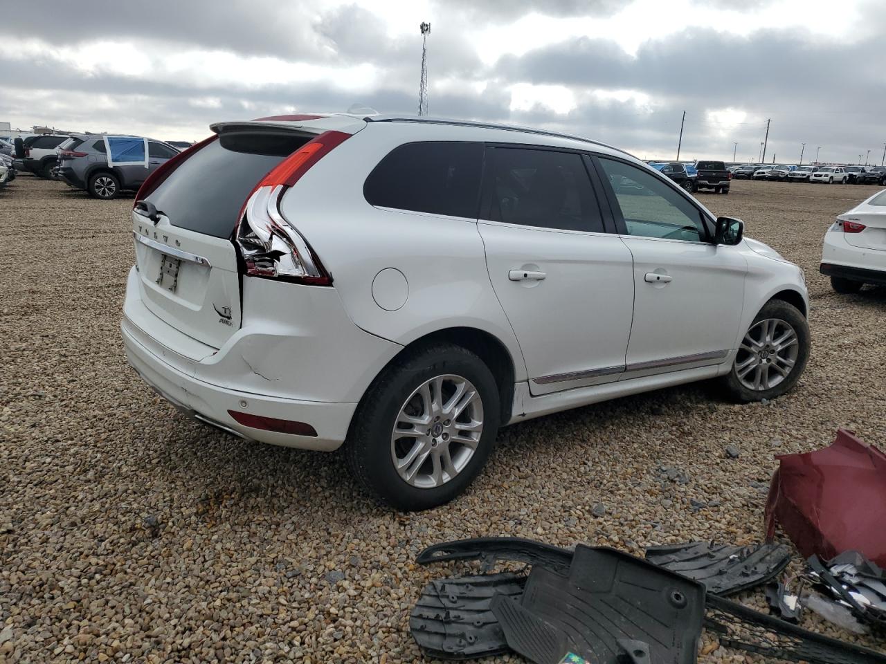 VOLVO XC60 T5 PREMIER