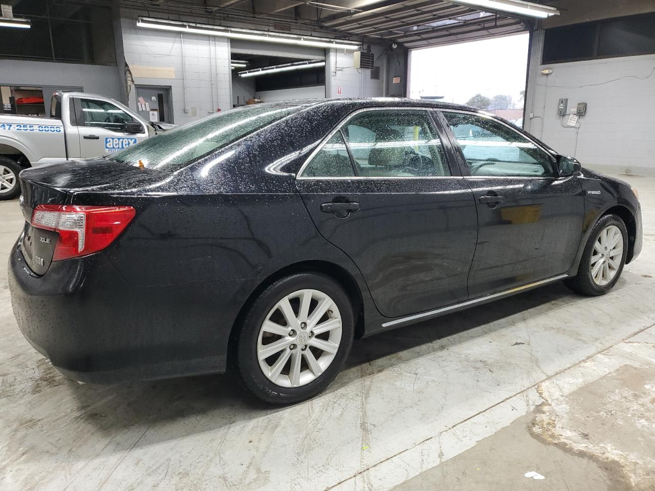 TOYOTA CAMRY HYBRID