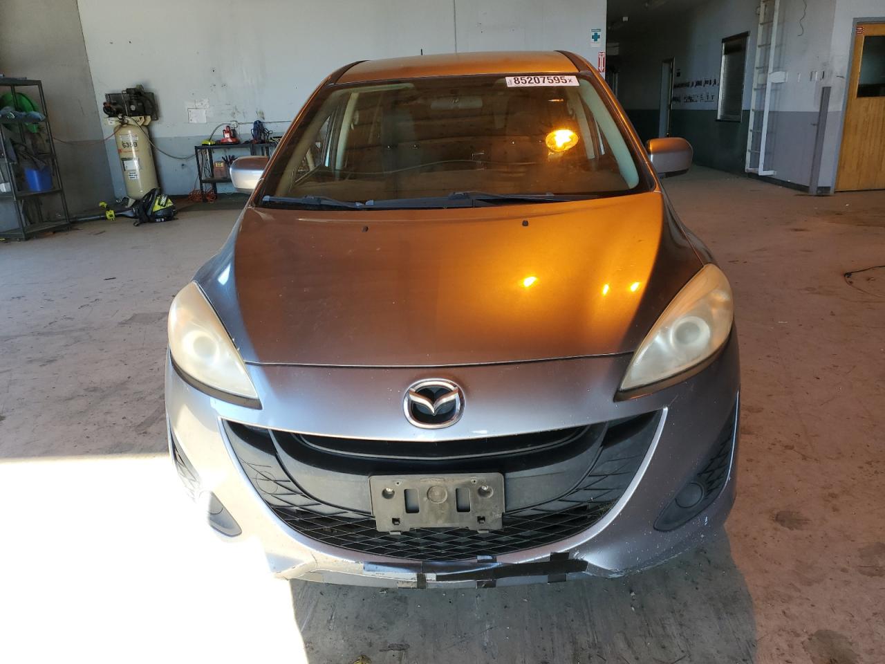 MAZDA 5