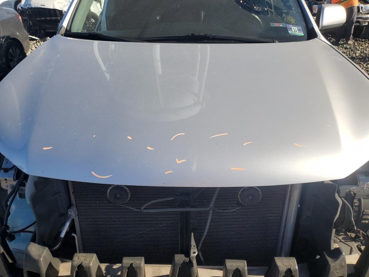 TOYOTA HIGHLANDER BASE