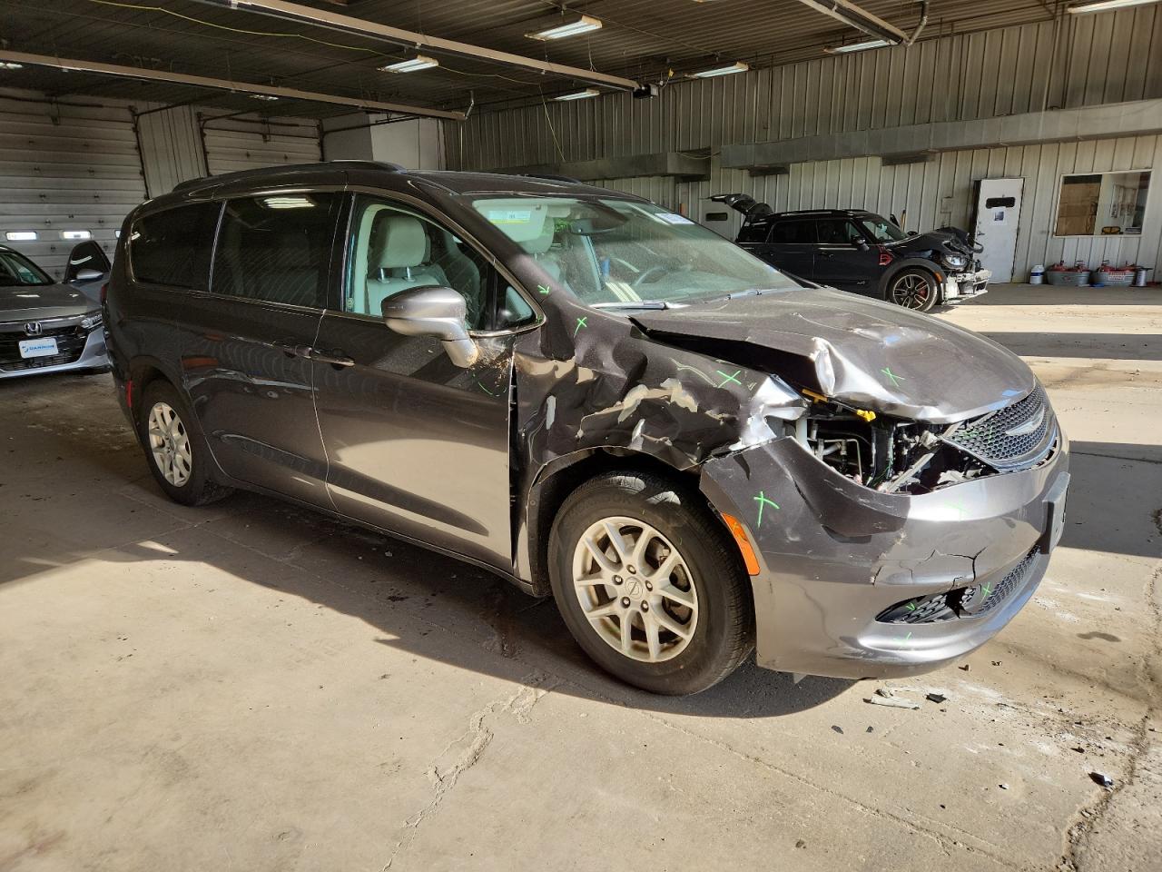 CHRYSLER VOYAGER LXI