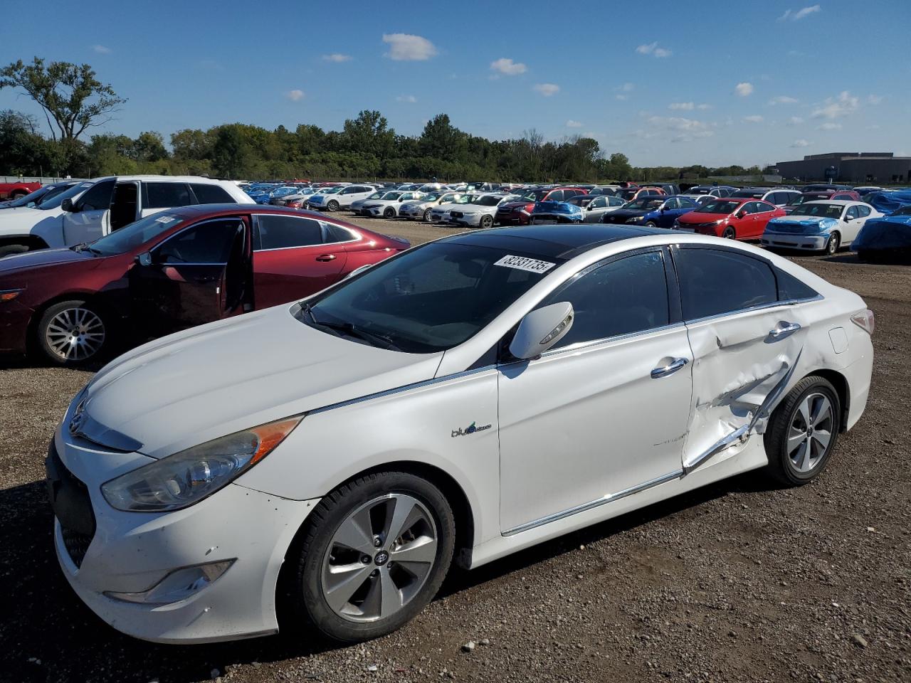 HYUNDAI SONATA HYBRID